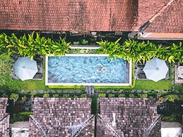 Ari Cottages