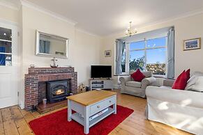 Four Oaks - Sea and Harbour Views