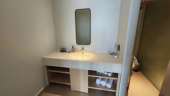 Condotel Cam Ranh Beach Resort