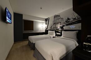Horu Hotel Mangga Dua Square