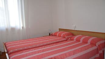 Spacious Apartment Close to the Beach