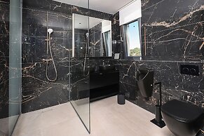 Luxury Villa del Sol