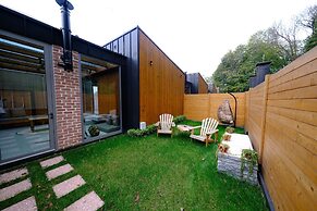 Melekona House