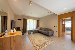 Melekona House