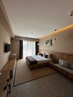 Melekona House