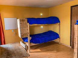 Willhouse Hostel