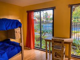 Willhouse Hostel