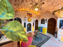 Seyri Asur Konağı