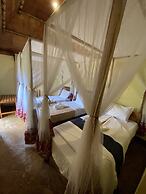 Patamu Restaurant & Lodge