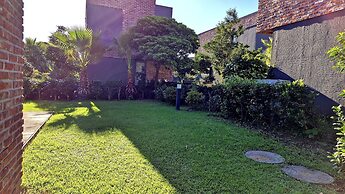 Somsom House