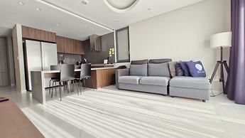 Somsom House