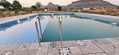 Shreephal Luxurious Resort