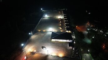 Shreephal Luxurious Resort
