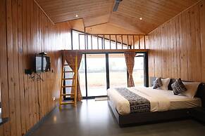Shreephal Luxurious Resort