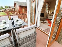 10 Poppy Lodge