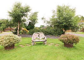 10 Poppy Lodge