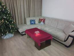 2-bed - Sleeps 4 - w Parking