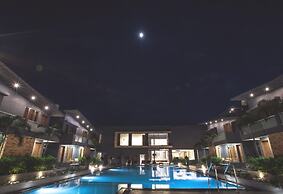 Phoenix Resort