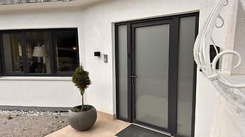 Love the Alps Apartments