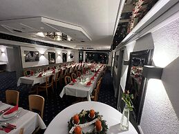 Hotel und Restaurant 9-enhof
