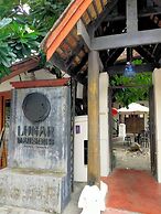 Lunar Mansion Hotel