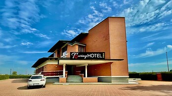 HC Hotel Touring Seniga