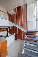 HOTEL VARDHA INN