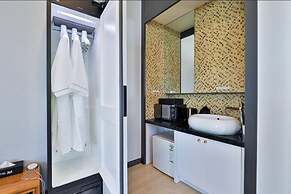 Hotel 701