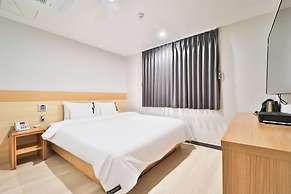 Hotel 701