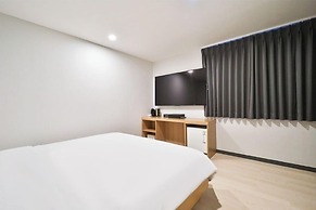 Hotel 701