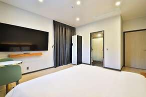 Hotel 701