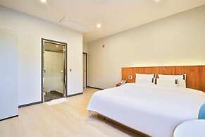 Hotel 701