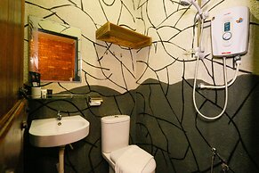 Anggun Hotel
