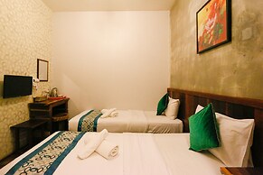 Anggun Hotel