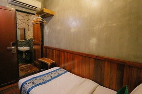 Anggun Hotel