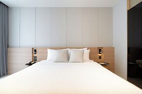 Saan Hotel Sathorn