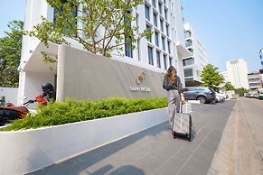 Saan Hotel Sathorn