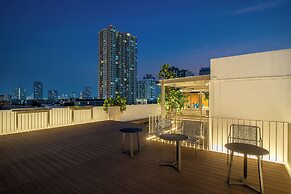 Saan Hotel Sathorn