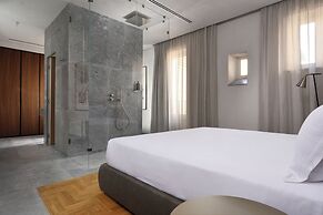 The Bank Hotel - Etruria Collection