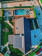 Boz Bungalov