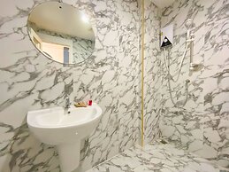 Goldsmith Bangkok Residence