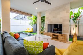 Montana Berawa Villa by Betterplace