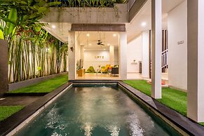 Montana Berawa Villa by Betterplace