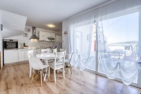 Pool House Edita