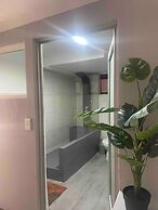 Lavish Camps Bay Pool Side Apartment
