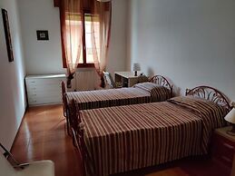 Lively and Bright Flat in Caorle