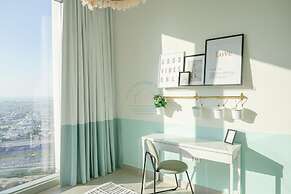 YOGI - Fabulous 2BR Apt Downtown