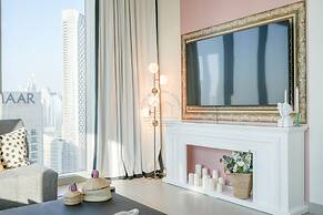 YOGI - Fabulous 2BR Apt Downtown
