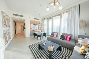 YOGI - Fabulous 2BR Apt Downtown