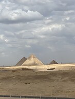 H10 Pyramids View
